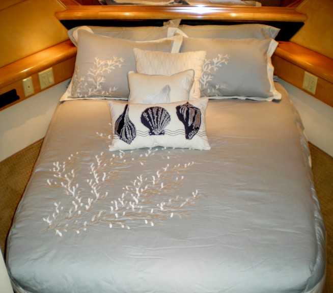 Comfort Custom Mattresses & Marine Medding Custom Yacht Bedding